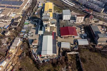 Platforma industriala 3552 mp hale beton si 9883 mp teren anunturi imobiliare Arad