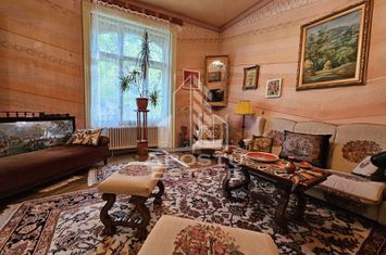 Apartament 4 camere, confort 1 sporit, parteer inalt in Piata Maria anunturi imobiliare Timis