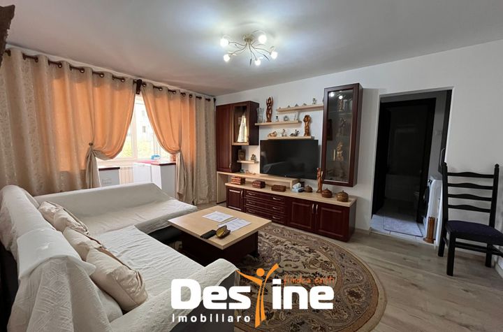 Apartament 3 camere de vanzare IASI - Iasi anunturi imobiliare Iasi