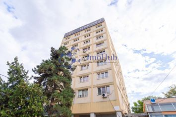 Ocazie! 2 camere, zona 0 Piața Unirii – prima închiriere anunturi imobiliare Iasi