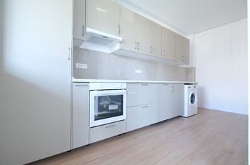 Bucurestii Noi-Damaroaia, apartament 2 camere, prima inchiriere, garaj anunturi imobiliare Bucuresti