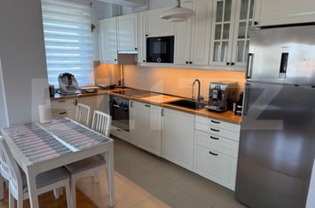 Apartament 4 camere de vanzare BUCURESTI - Bucuresti anunturi imobiliare Bucuresti