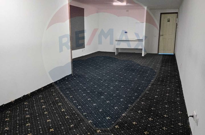 Spațiu de birouri/comercial de 45mp de închiriat în zona Nicolina anunturi imobiliare Iasi