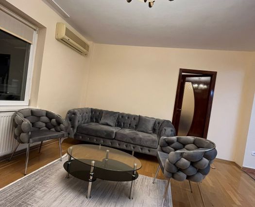 Apartament 3 camere Strand, 98 mp