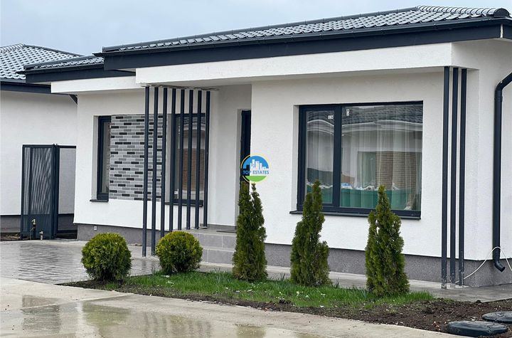 Casă - 4 camere de vanzare TUNARI - Bucuresti anunturi imobiliare Bucuresti