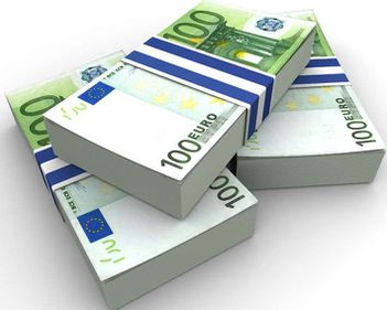 Bancile incaseaza lunar rate de 44 mil. euro la creditele ipotecare