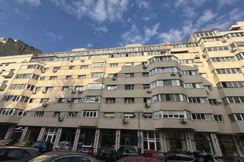 Piata Universitatii - Bloc Dunarea 1981 mobilat 2 camere panorama deosebita anunturi imobiliare Bucuresti