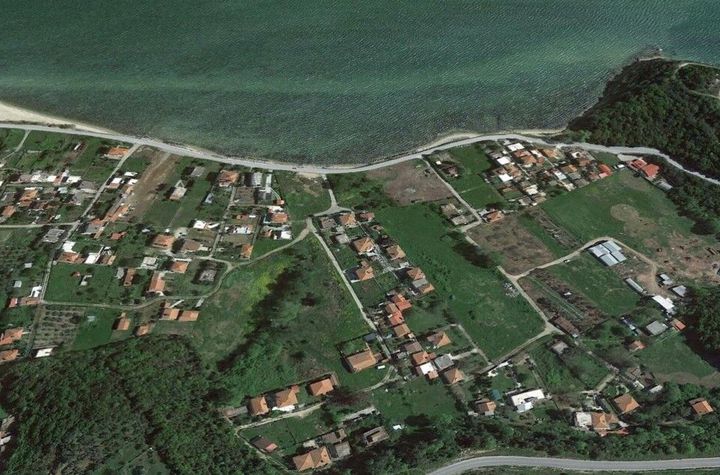 Teren construibil 5.700 mp în Stavros – Milies Thessaloniki anunturi imobiliare Grecia