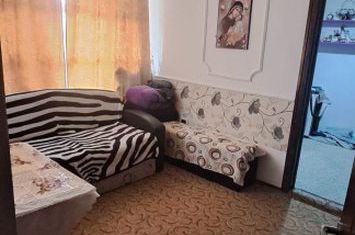 Apartament 3 camere de vanzare VALEA ROSIE - Dolj anunturi imobiliare Dolj