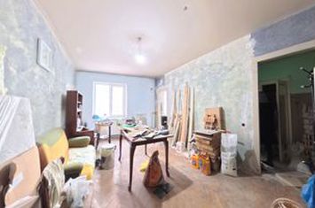 Muncii - Basarabia - Bloc mixt -Garsoniera cu boxa - etj 2 anunturi imobiliare Bucuresti