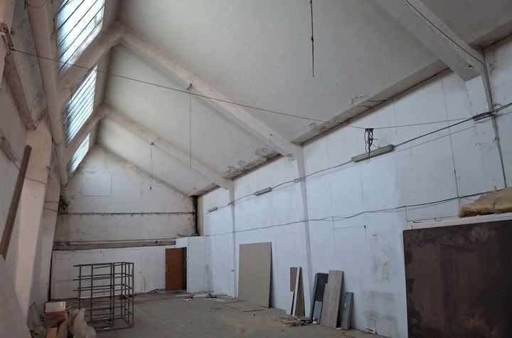 Spatiu depozitare/mica productie 200 mp  zona bd Basarbia anunturi imobiliare Bucuresti