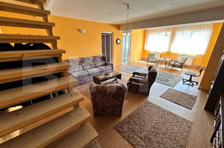 Vilă - 5 camere de vanzare SATU MARE - Satu Mare anunturi imobiliare Satu Mare