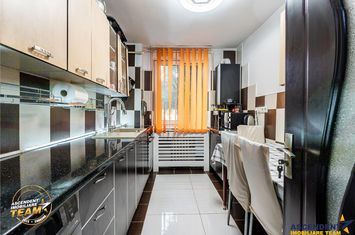 Apartament 2 camere de vanzare CENTRAL - Covasna anunturi imobiliare Covasna