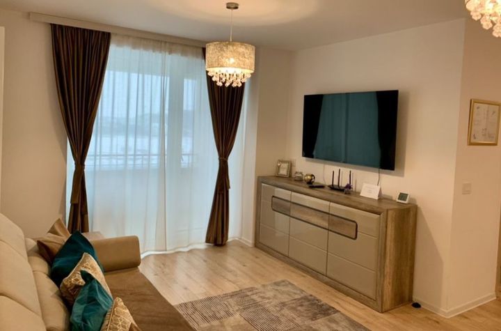 Apartament 2 camere de inchiriat TRACTORUL - Brasov anunturi imobiliare Brasov