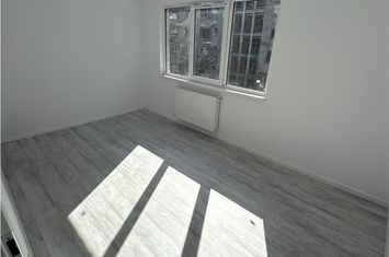 Apartament 3 camere de vanzare CIRCUMVALATIUNII - Timis anunturi imobiliare Timis
