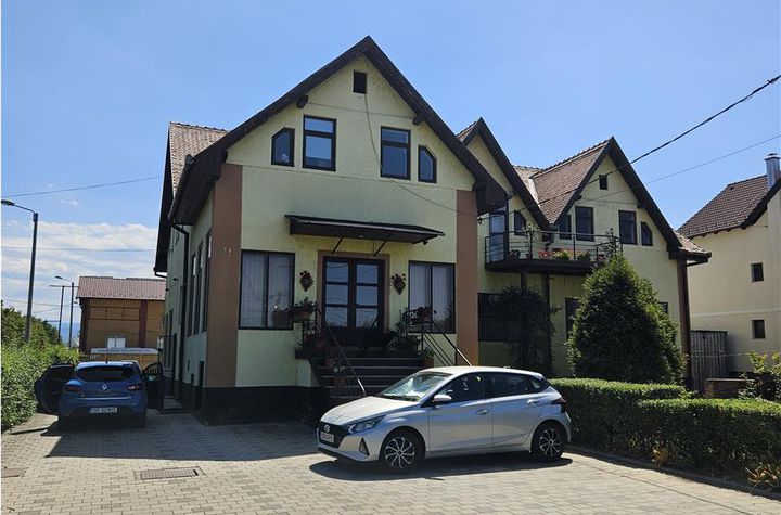 Casă - 6 camere de vanzare CALEA SURII MICI - Sibiu anunturi imobiliare Sibiu