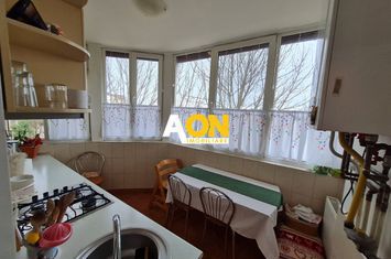 Apartament 2 Camere,53 mp,Decomandat, zona Tolstoi anunturi imobiliare Alba