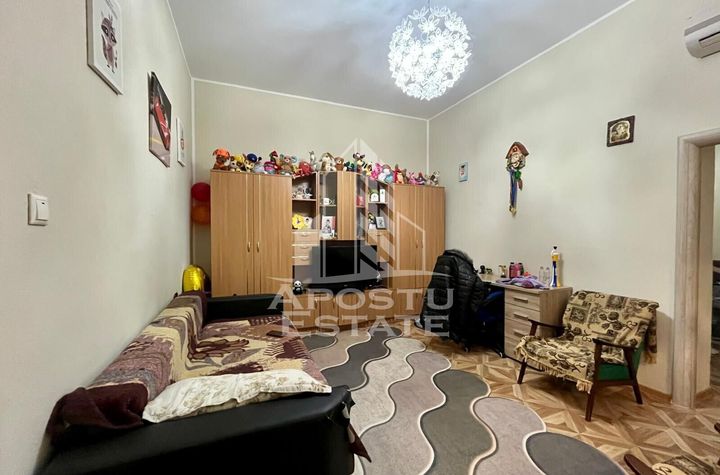 Apartament 2 camere, curte comuna,zona Traian anunturi imobiliare Timis