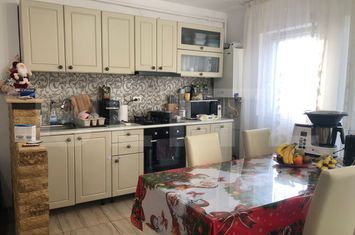 Apartament 2 camere de vanzare FLORESTI - Cluj anunturi imobiliare Cluj