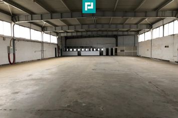 Hală cu teren intravilan de 3500 mp, în Sebiș Arad anunturi imobiliare Arad