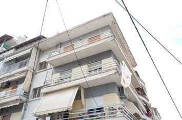 Apartament 64 mp, etaj 3, Δράμα Κέντρο anunturi imobiliare Grecia