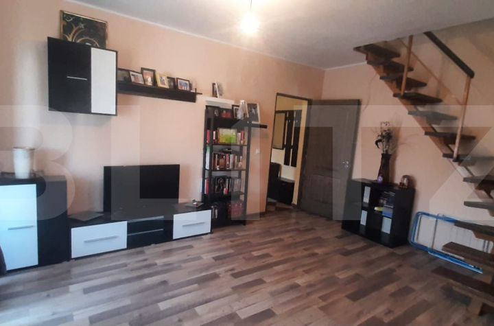 Apartament 4 camere de vanzare VASILE AARON - Sibiu anunturi imobiliare Sibiu