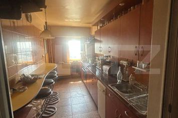 Apartament 4 camere de vanzare MICRO 12 - Dambovita anunturi imobiliare Dambovita
