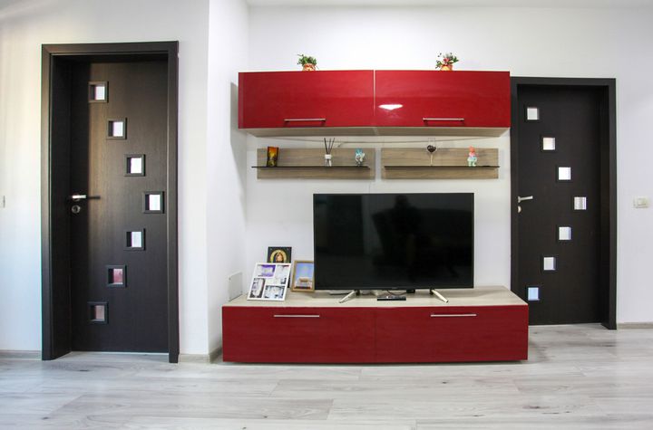 Apartament 3 camere de vanzare TOMIS PLUS - Constanta anunturi imobiliare Constanta