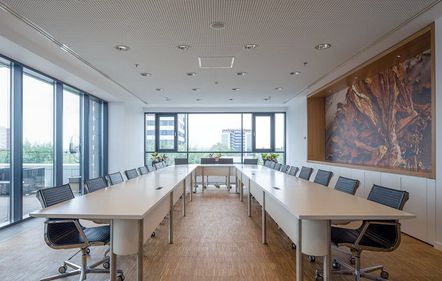 TECHNO OFFICE: Topul industriilor care investesc în  servicii de amenajare a birourilor