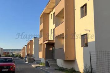 Apartament 3 camere de vanzare FLORESTI - Cluj anunturi imobiliare Cluj