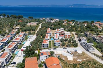 Apartament parter 35.48 mp, la 170 m de mare anunturi imobiliare Grecia
