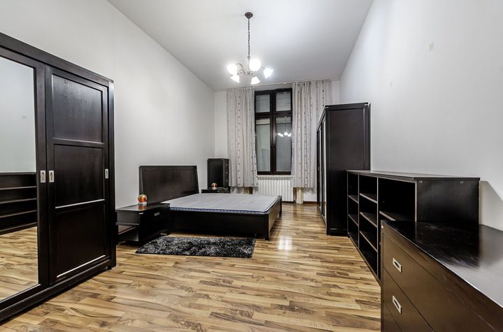 Apartament 2 camere - Etaj 1 - Palatul Neumann, Arad - COMISION 0% anunturi imobiliare Arad