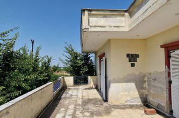 Casă individuală 355 mp, teren 4.007 mp — Agios Athanasios anunturi imobiliare Grecia