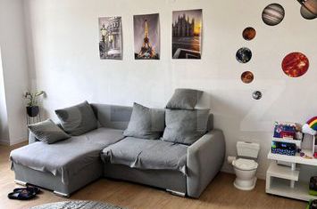 Apartament 3 camere de vanzare FLORESTI - Cluj anunturi imobiliare Cluj