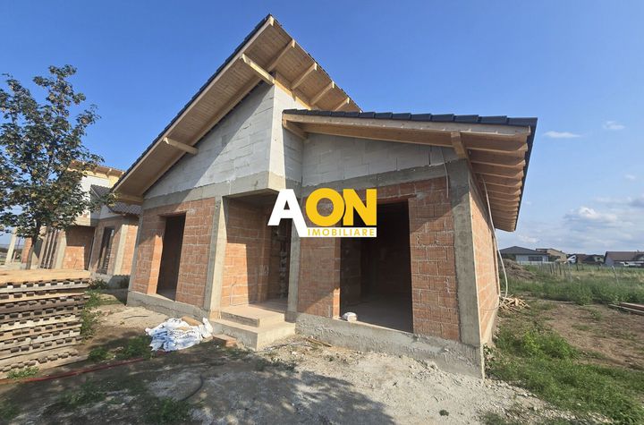 Casa Individuala 4 Camere, 2 Bai, 400mp Teren anunturi imobiliare Alba
