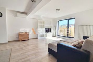 Apartament mobilat  Centru Civic  AFI Palace Mall anunturi imobiliare Brasov