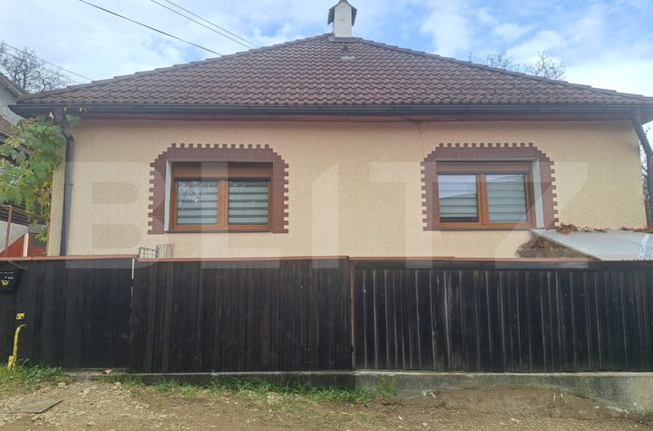 Casă - 3 camere de vanzare SACELE - Brasov anunturi imobiliare Brasov