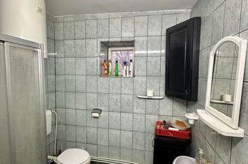 Casă - 5 camere de vanzare TASNAD - Satu Mare anunturi imobiliare Satu Mare