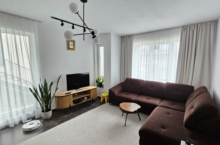 Vilă - 4 camere de inchiriat CLUJ-NAPOCA - Cluj anunturi imobiliare Cluj