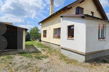 Vilă - 4 camere de vanzare SANTIONLUNCA - Covasna anunturi imobiliare Covasna