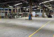 10.000 €, Spațiu industrial