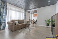 360.000 €, Apartament 3 camere