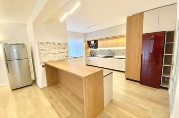 Vila individuala | gradina generoasa | complex rezidential | Pipera anunturi imobiliare Bucuresti