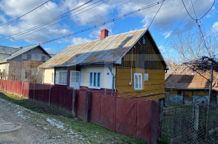 Casă - 3 camere de vanzare SIRET - Suceava anunturi imobiliare Suceava