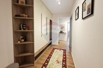 Apartament cu 3 camere de vânzare Calea Șurii Mici anunturi imobiliare Sibiu