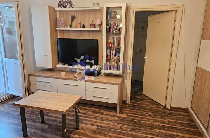 Apartament de închiriat cu 2 camere- Zona Podu Ros anunturi imobiliare Iasi