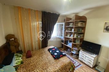 Apartament 3 camere de vanzare ICIL - Constanta anunturi imobiliare Constanta