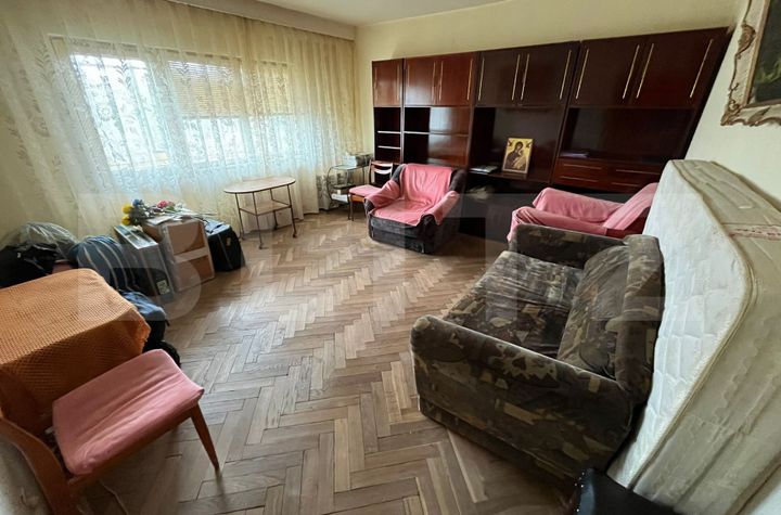 Apartament 3 camere de vanzare TARGOVISTE - Dambovita anunturi imobiliare Dambovita