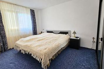 Vilă - 4 camere de vanzare SIBIU - Sibiu anunturi imobiliare Sibiu