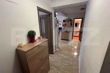 Apartament 3 camere de vanzare ROGERIUS - Bihor anunturi imobiliare Bihor
